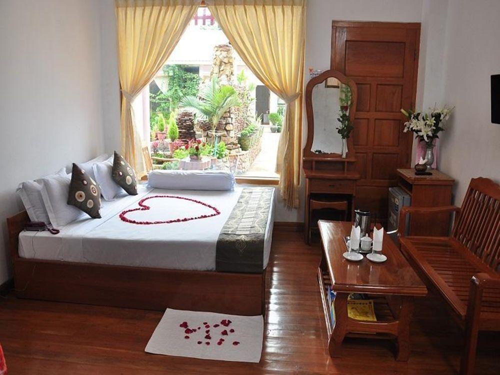 Pann Cherry Hotel Pyin Oo Lwin Exterior foto